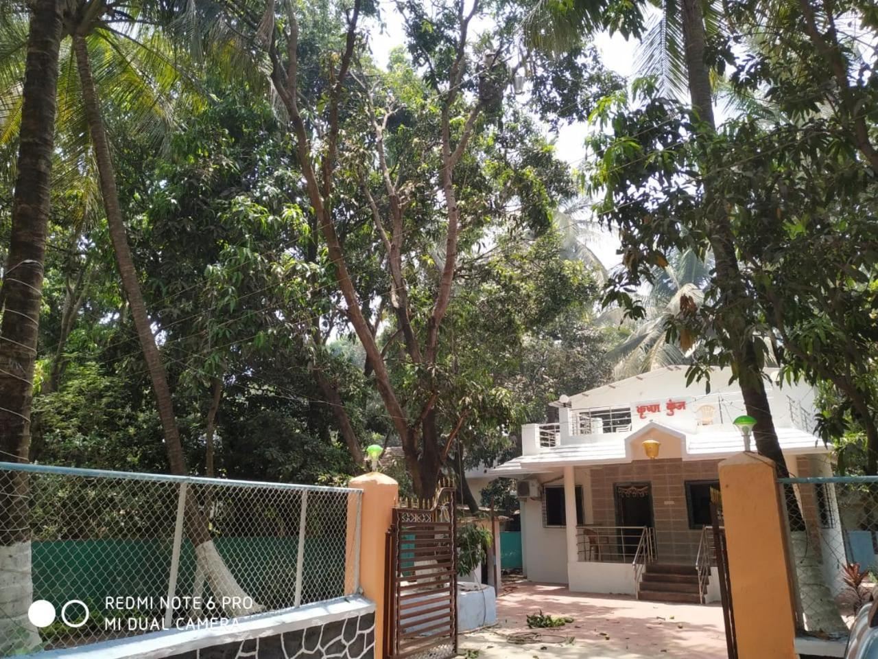 Krushna Kunj Holiday Home Alībāg Exterior foto