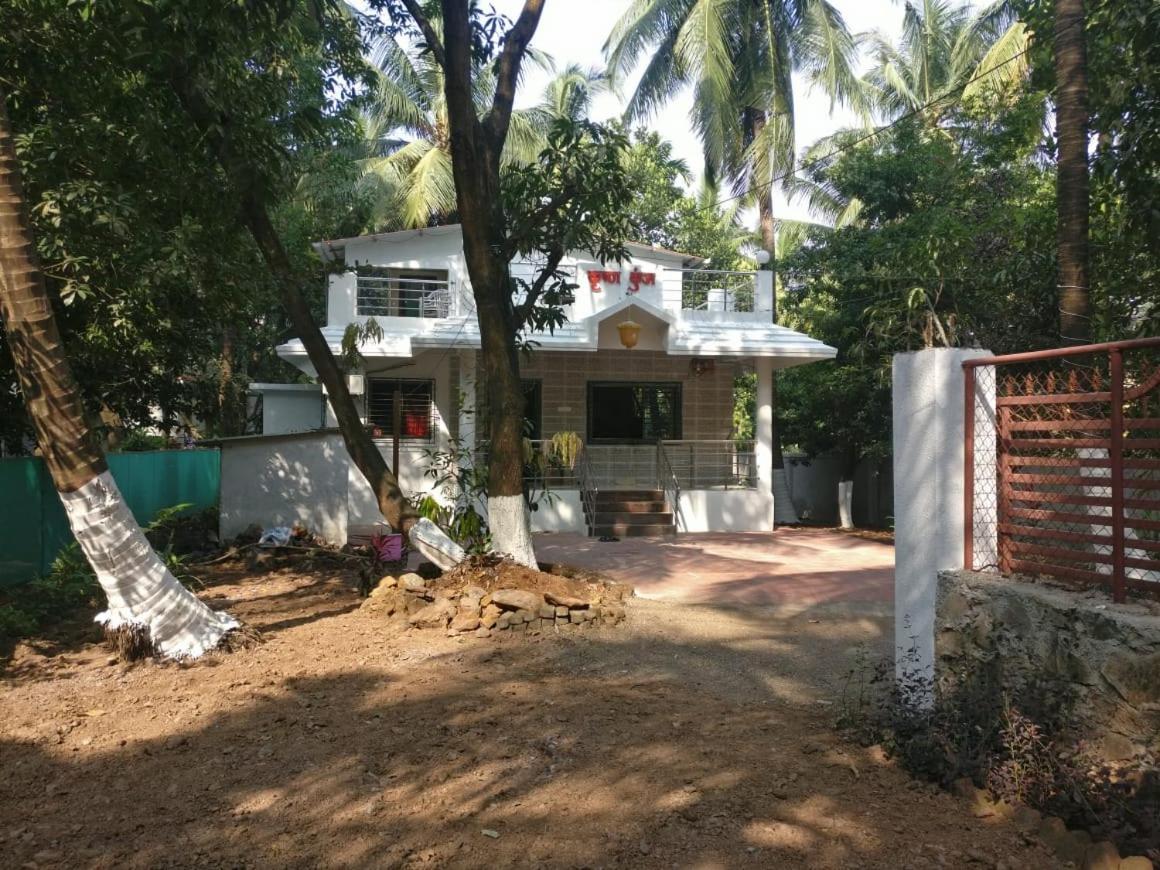 Krushna Kunj Holiday Home Alībāg Exterior foto